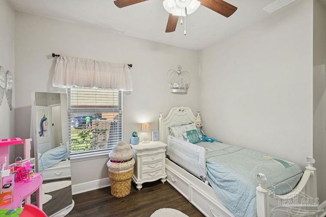 2612 Elkhorn Dr, Pace, FL 32571