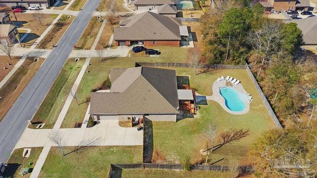 2612 Elkhorn Dr, Pace, FL 32571