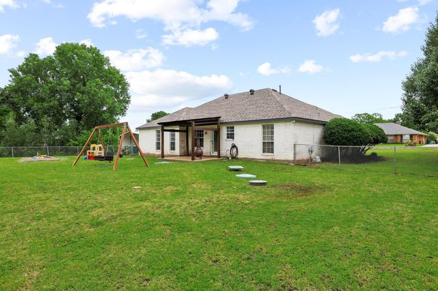 2601 Rolling Hills Drive, Sherman, TX 75092