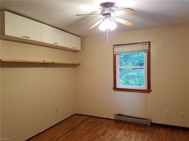 832 Lesner AVE, Norfolk, VA 23513