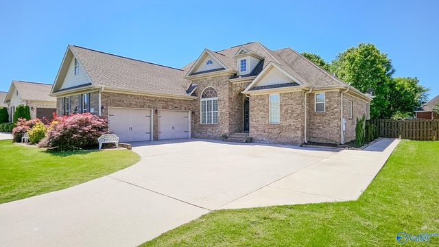 17876 Watercress Drive, Athens, AL 35611
