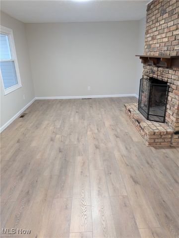 5428 Mills Creek Lane, North Ridgeville, OH 44039