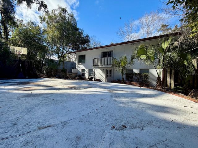 111 SW 23RD TERRACE, Gainesville, FL 32607