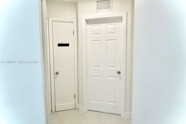 1213 NW 6th Ave, Fort Lauderdale, FL 33311