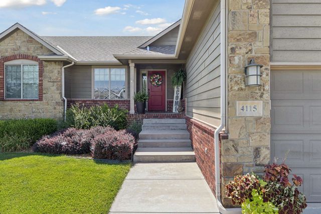 4115 N Parkdale Cir, Maize, KS 67101