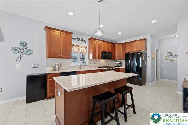 3803 Loyal Lane, Easton, PA 18045