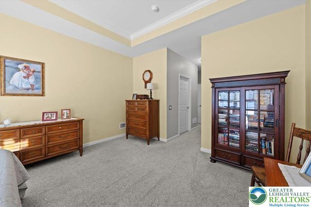 3803 Loyal Lane, Easton, PA 18045