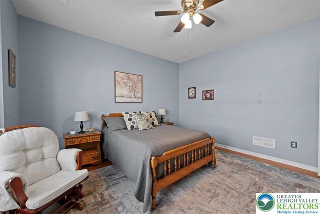 3803 Loyal Lane, Easton, PA 18045