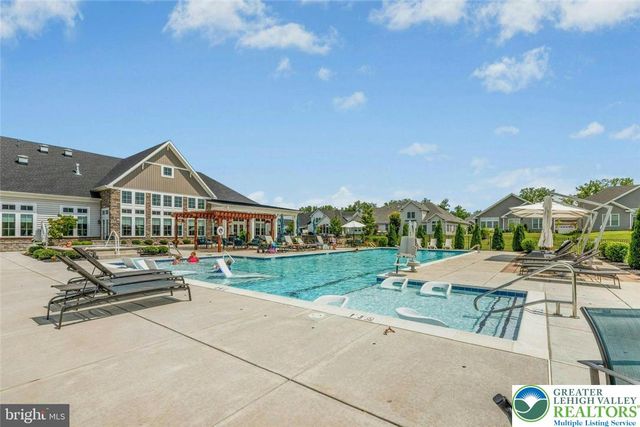 3803 Loyal Lane, Easton, PA 18045