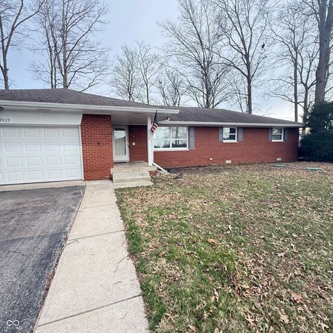 4839 W Oak Drive, New Palestine, IN 46163