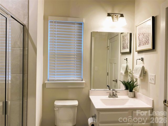 3163 Streamside Drive, Davidson, NC 28036