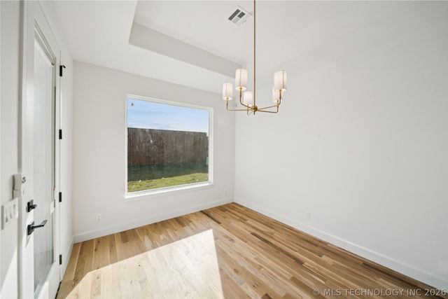 9712 E 132nd Street, Bixby, OK 74008