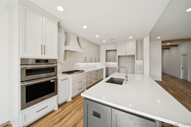 9712 E 132nd Street, Bixby, OK 74008