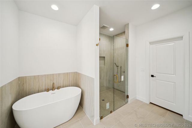 9712 E 132nd Street, Bixby, OK 74008