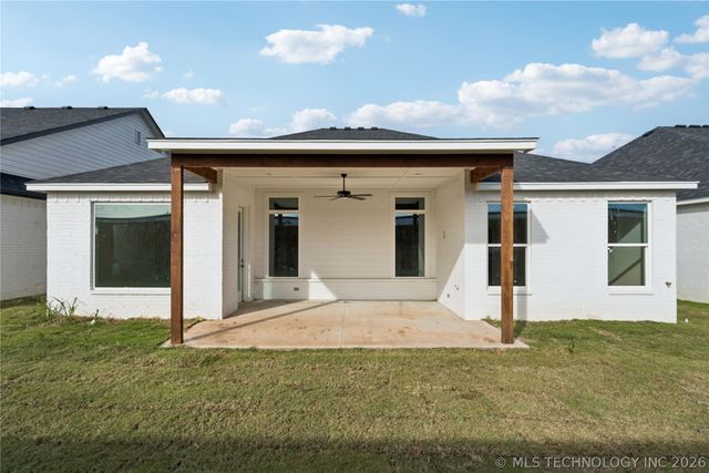 9712 E 132nd Street, Bixby, OK 74008