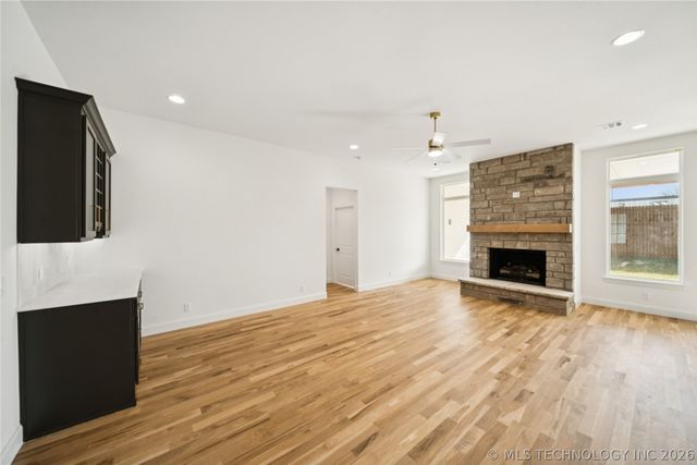 9712 E 132nd Street, Bixby, OK 74008