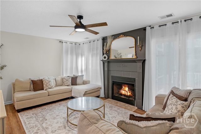 413 Auburn Road, Glennville, GA 30427