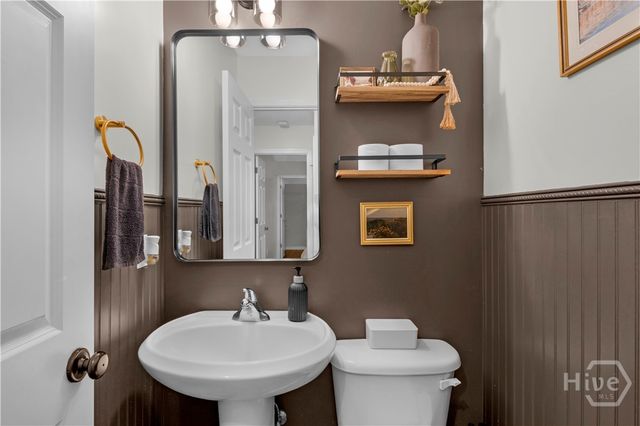 413 Auburn Road, Glennville, GA 30427