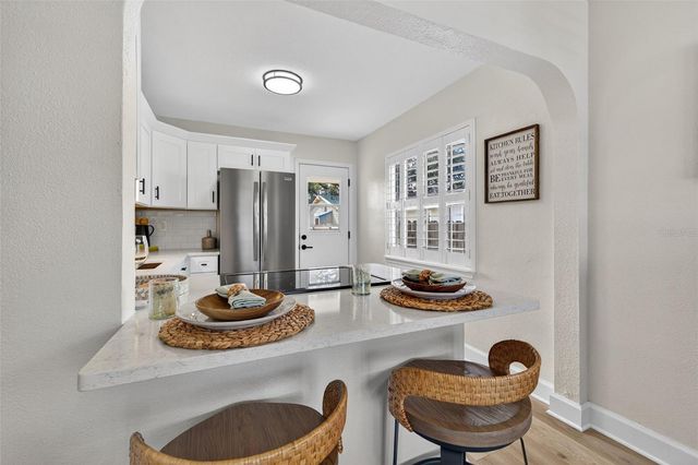 486 49TH AVENUE N, St Petersburg, FL 33703