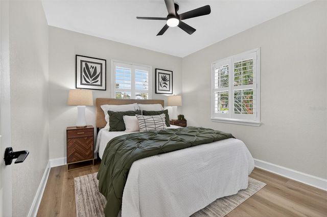 486 49TH AVENUE N, St Petersburg, FL 33703