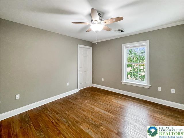 758 Main Street 2, Hellertown Boro, PA 18055