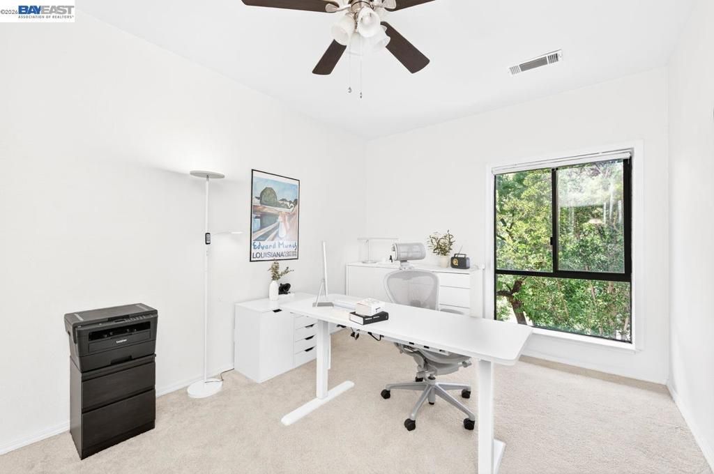 Image 17 of property listing at 39931 Cedar Blvd 309, Newark, CA 94560