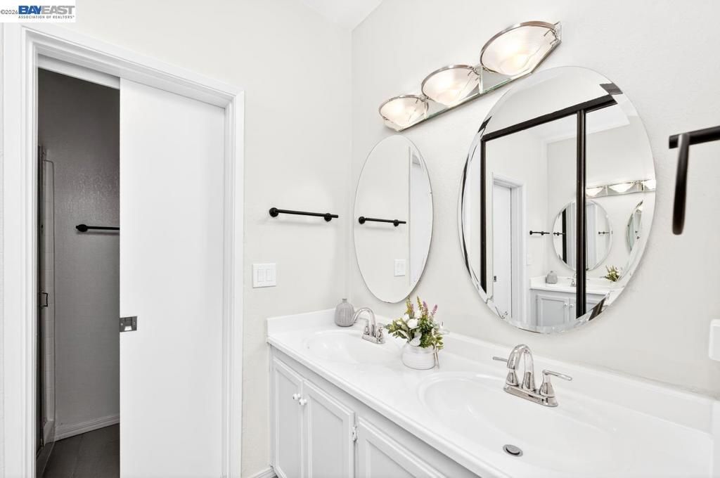 Image 19 of property listing at 39931 Cedar Blvd 309, Newark, CA 94560