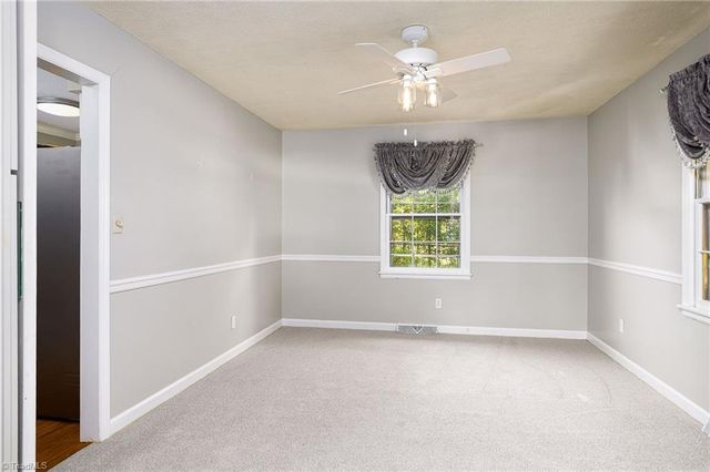 2021 Sunnybrook Drive, Burlington, NC 27215