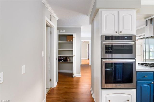 2021 Sunnybrook Drive, Burlington, NC 27215