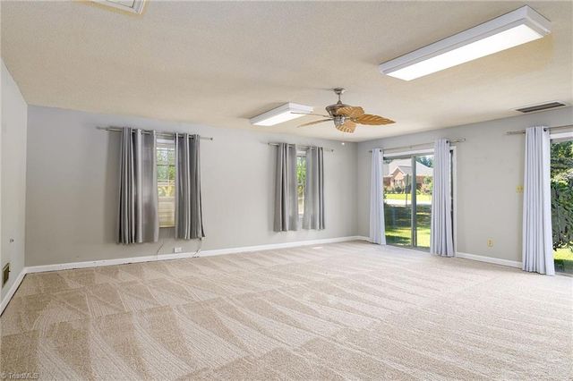 2021 Sunnybrook Drive, Burlington, NC 27215