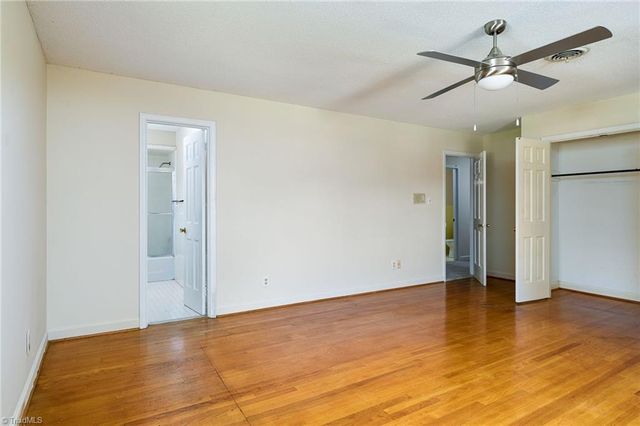 2021 Sunnybrook Drive, Burlington, NC 27215