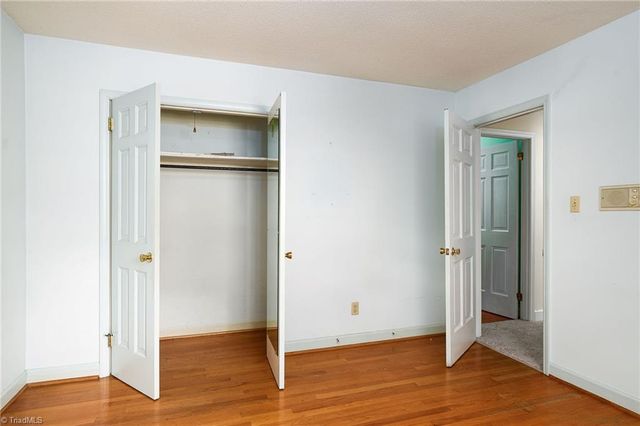 2021 Sunnybrook Drive, Burlington, NC 27215