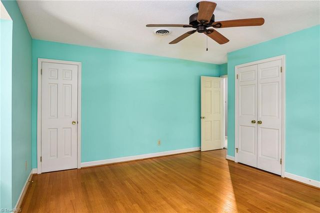 2021 Sunnybrook Drive, Burlington, NC 27215