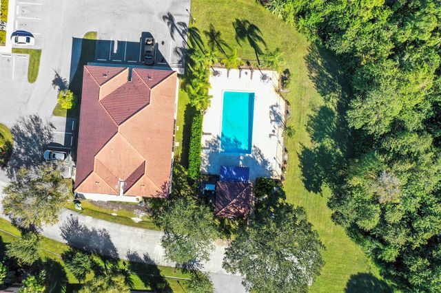 2432 SE Garden Terrace 703, Port St. Lucie, FL 34952