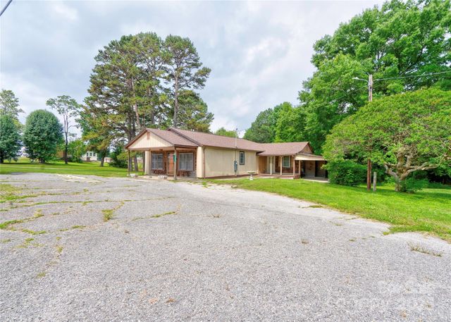 1529 Stony Point Road, Shelby, NC 28150