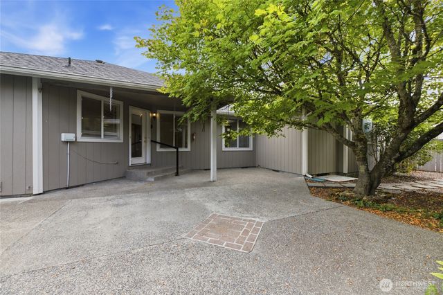 19210 106th Avenue Ct E, Graham, WA 98338