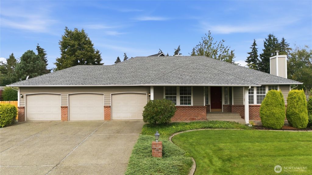 19210 106th Avenue Ct E, Graham, WA 98338