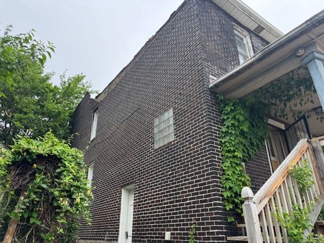 2462 Scott Way, Swissvale, PA 15218