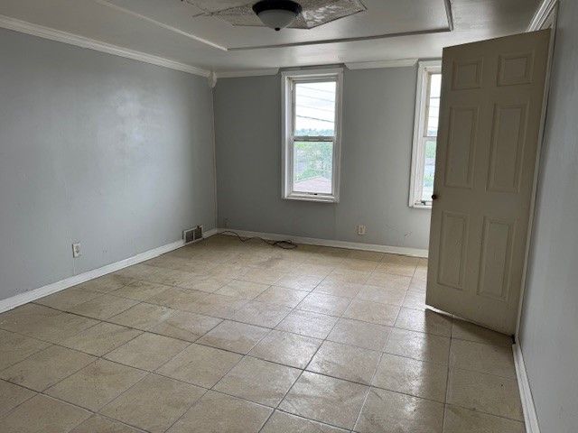 2462 Scott Way, Swissvale, PA 15218