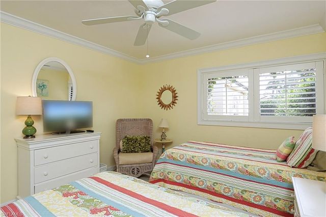 6810 Sand Pointe CIR 4.26, Naples, FL 34108