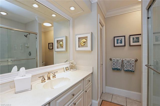6810 Sand Pointe CIR 4.26, Naples, FL 34108
