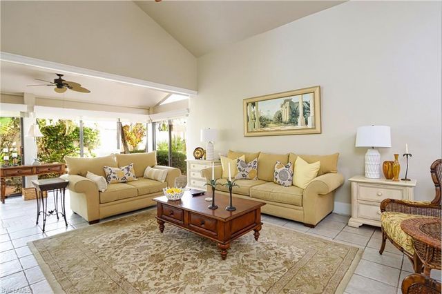 6810 Sand Pointe CIR 4.26, Naples, FL 34108
