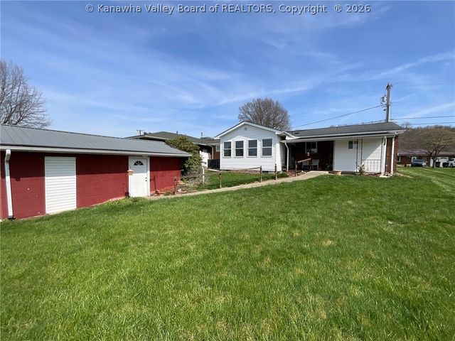 1330 Valentines Circle, Nitro, WV 25143