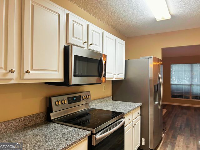 4123 Ravenwood Court, Union City, GA 30291