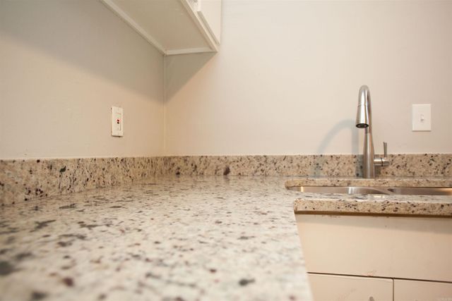 3709 W 12 Street, Little Rock, AR 72204
