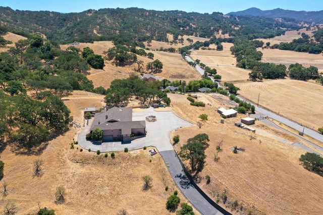 21050 Uvas Road, Morgan Hill, CA 95037
