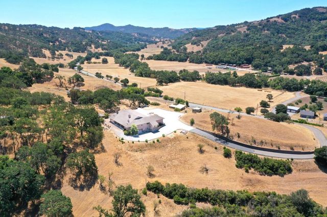21050 Uvas Road, Morgan Hill, CA 95037