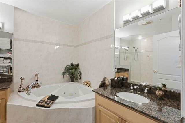 200 BRIGHTWATER DRIVE 10, Clearwater Beach, FL 33767