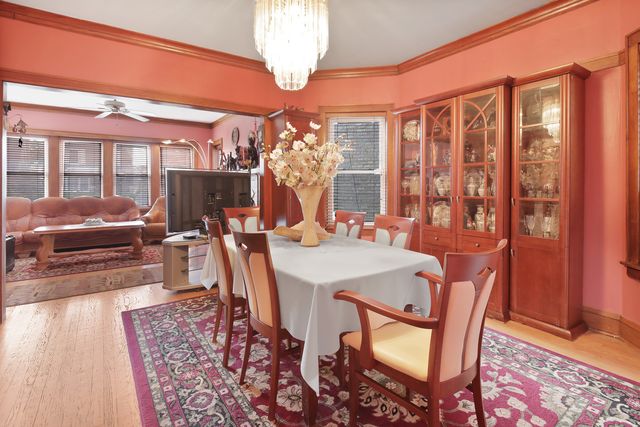 3051 N MASON Avenue, Chicago, IL 60634