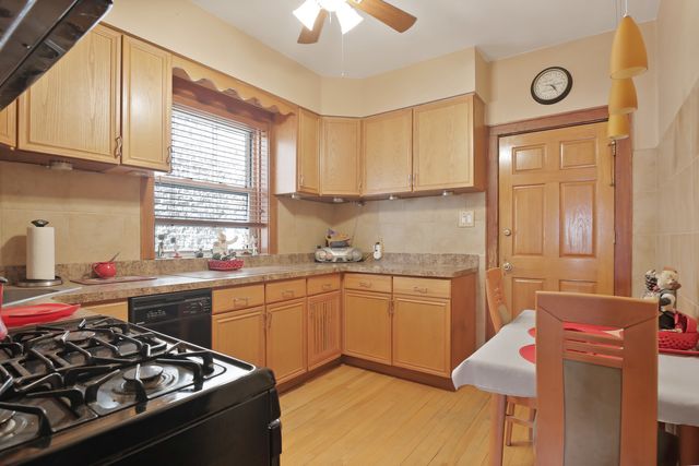 3051 N MASON Avenue, Chicago, IL 60634